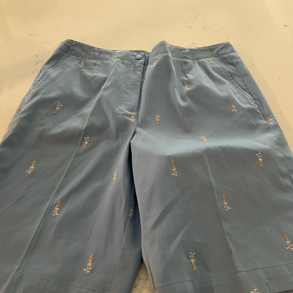 LizGolf Size 10 Golf Shorts  Sky Blue Embroidered Trousers